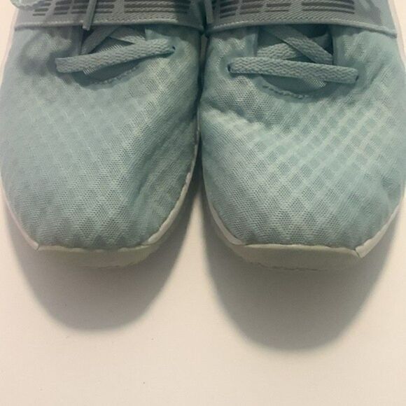 NIKE Women's In-Season TR 9 AMP Training Shoe - Picture 3 of 8